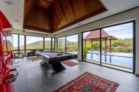 Villa in Pran Buri, Thailand 4 Schlafzimmer № 222117 - Foto 10