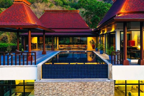 Villa in Pran Buri, Thailand 4 Schlafzimmer № 222117 - Foto 2