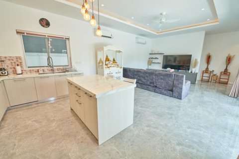 Villa in Hua Hin, Thailand 3 Schlafzimmer № 222115 - Foto 6