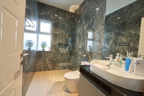 Villa in Hua Hin, Thailand 3 Schlafzimmer № 222115 - Foto 16