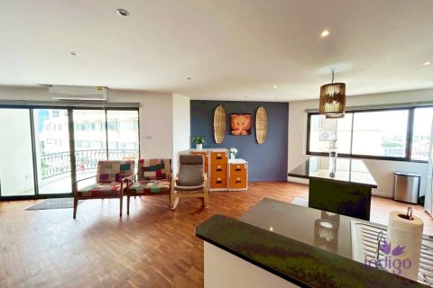 Condo in Chiang Mai, Thailand, 4 bedrooms № 200318 - photo 15