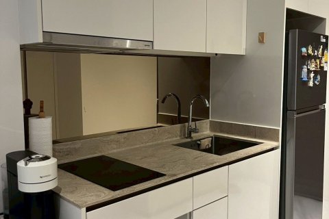 Studio in the Condo in Khlong Toei, Bangkok, Thailand  № 147785 - photo 13