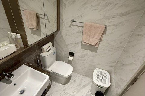 Studio in the Condo in Khlong Toei, Bangkok, Thailand  № 147785 - photo 21