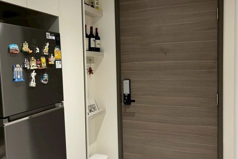 Studio in the Condo in Khlong Toei, Bangkok, Thailand  № 147785 - photo 8