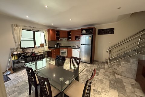 Дом в Паттайе, Таиланд с 3 спальнями  № 147786 - фото 4