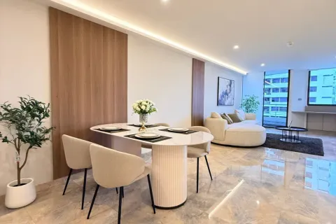 Кондоминиум с 2 спальнями в Ваттхане, Бангкок, Таиланд № 161610 - фото 11