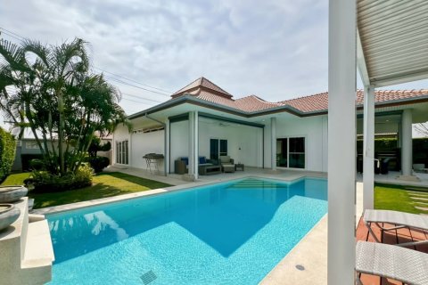 Villa in Hua Hin, Thailand 3 bedrooms № 163756 - photo 7