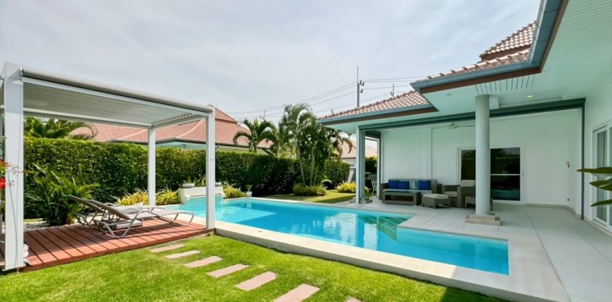 Villa in Hua Hin, Thailand 3 bedrooms № 163756
