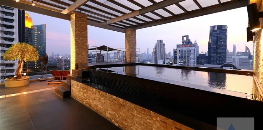Penthouse in Watthana, Bangkok, Thailand 4 Schlafzimmer № 214980