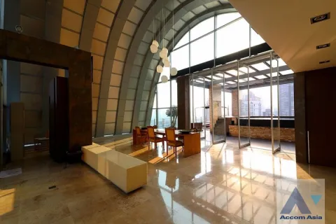 Penthouse in Watthana, Bangkok, Thailand 4 Schlafzimmer № 214980 - Foto 2
