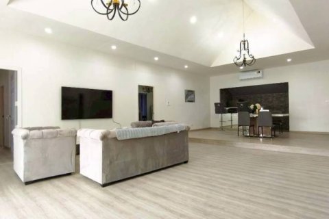 Дом в Паттайе, Таиланд с 4 спальнями  № 158727 - фото 5