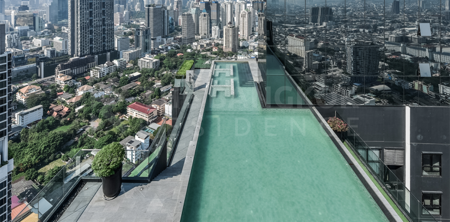 Condo à Bangkok, Thaïlande, 2 chambres  № 188101