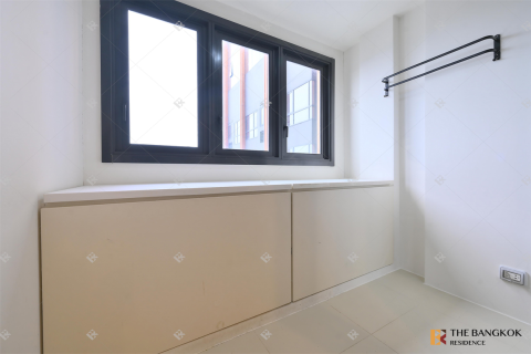 Eigentumswohnung in Bangkok, Thailand, 1 Schlafzimmer  № 209839 - Foto 10