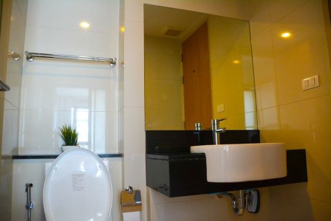 Studio in the Condo in Watthana, Bangkok, Thailand  № 158699 - photo 16