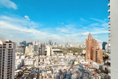 Studio dans le Condo à Khlong Toei, Bangkok, Thaïlande  № 164467 - photo 8