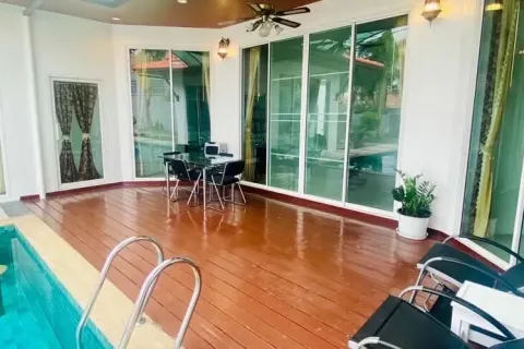 Villa in Pattaya, Thailand 3 bedrooms № 164465 - photo 7