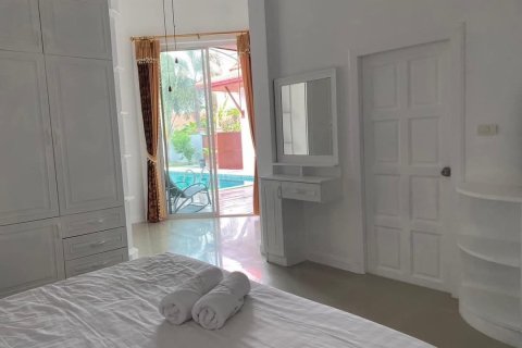 Villa in Pattaya, Thailand 3 bedrooms № 164465 - photo 9