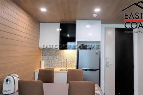 Condominio de 1 dormitorio en Pattaya, Tailandia № 213896 - foto 4