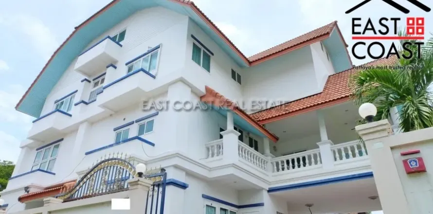 Haus in Pattaya, Thailand 9 Schlafzimmer № 213899