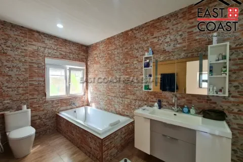 Casa de 3 dormitorios en Pattaya, Tailandia № 213894 - foto 8