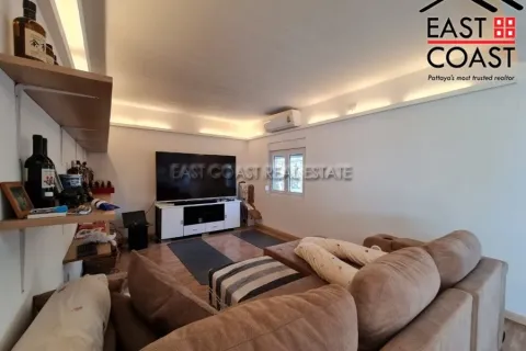 Casa de 3 dormitorios en Pattaya, Tailandia № 213894 - foto 3