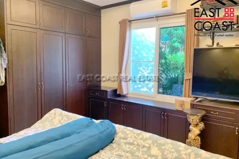 Casa de 2 dormitorios en Pattaya, Tailandia № 213897 - foto 17