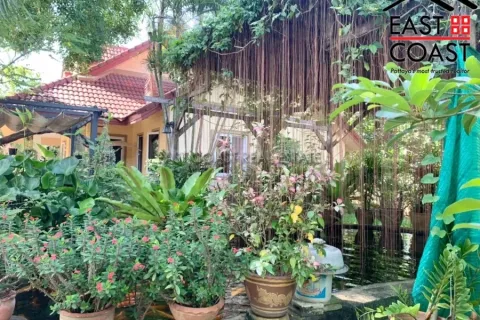 Casa de 2 dormitorios en Pattaya, Tailandia № 213897 - foto 27