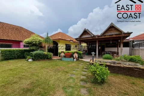 Casa de 3 dormitorios en Pattaya, Tailandia № 213893 - foto 14