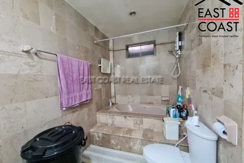 Casa de 3 dormitorios en Pattaya, Tailandia № 213893 - foto 10
