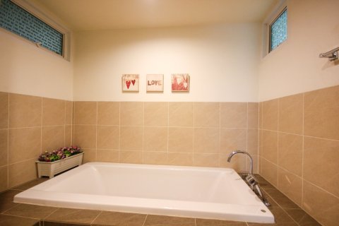 Condo à Hua Hin, Thaïlande, 2 chambres  № 168531 - photo 12
