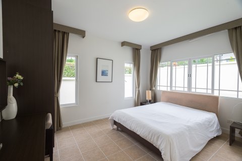 Villa in Hua Hin, Thailand 2 bedrooms № 168528 - photo 11
