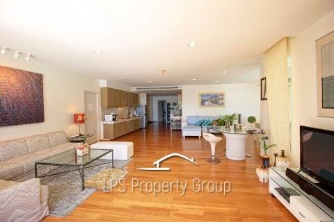 Кондоминиум с 4 спальнями в Хуа Хине, Таиланд № 168527 - фото 24