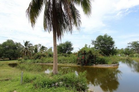 Villa in Hua Hin, Thailand 4 bedrooms № 168530 - photo 16