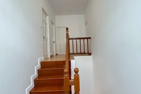 Дом в Сам Пхране, Таиланд с 3 спальнями  № 136307 - фото 13