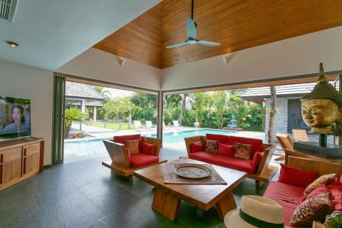 House in Phuket, Thailand 5 bedrooms № 148848 - photo 4