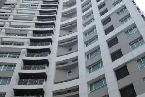 Studio in the Condo in Pathum Wan, Bangkok, Thailand № 148850 - photo 2