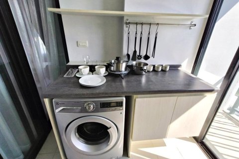 Condo à Watthana, Bangkok, Thaïlande, 2 chambres  № 164731 - photo 5