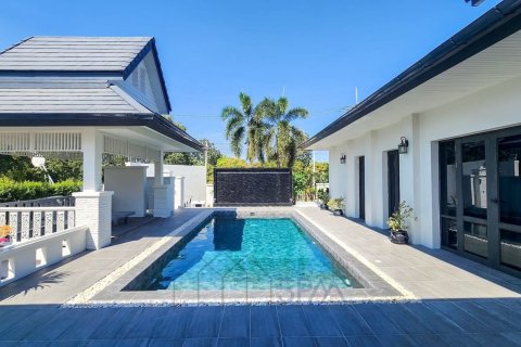 Вилла в Хуа Хине, Таиланд с 3 спальнями  № 160252 - фото 3