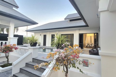 Вилла в Хуа Хине, Таиланд с 3 спальнями  № 160252 - фото 4