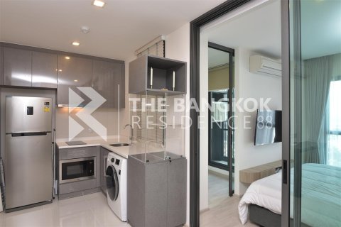 Condo in Bangkok, Thailand, 1 bedroom № 184302 - photo 9