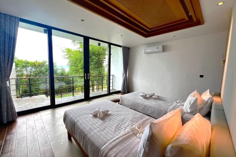 Villa in Ko Samui, Thailand 4 bedrooms № 162281 - photo 25