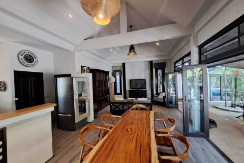 Villa in Phuket, Thailand 5 bedrooms № 162183 - photo 24