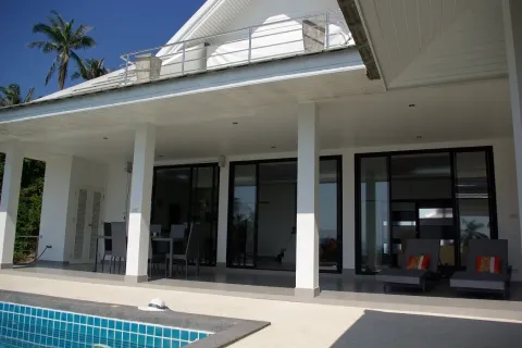 House in Ko Samui, Thailand 5 bedrooms № 162179