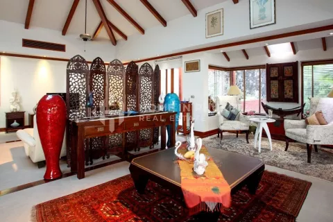 House in Patong, Thailand 3 bedrooms № 134207 - photo 6