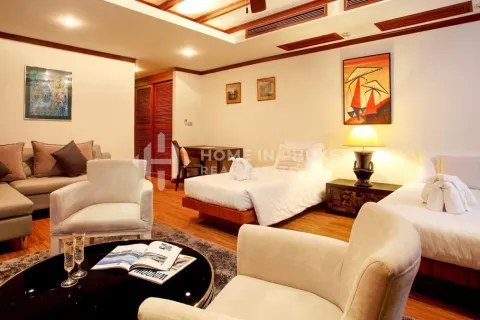 House in Patong, Thailand 3 bedrooms № 134207 - photo 24