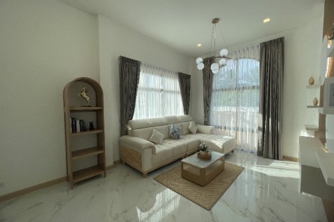 Villa in Pran Buri, Thailand 3 Schlafzimmer № 169924 - Foto 20