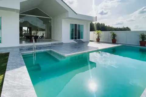 Villa in Pran Buri, Thailand 4 Schlafzimmer № 169922 - Foto 22