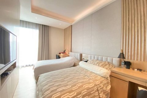 Condo à Khlong San, Bangkok, Thaïlande, 3 chambres  № 133740 - photo 11