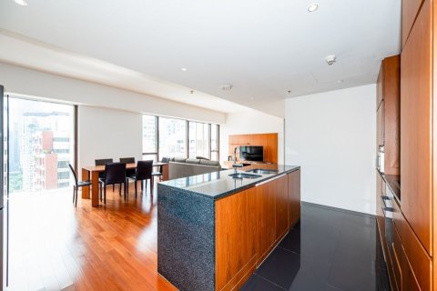 Condo in Pathum Wan, Bangkok, Thailand, 2 bedrooms  № 133743 - photo 3