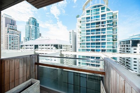 Condo in Pathum Wan, Bangkok, Thailand, 2 bedrooms  № 133743 - photo 14